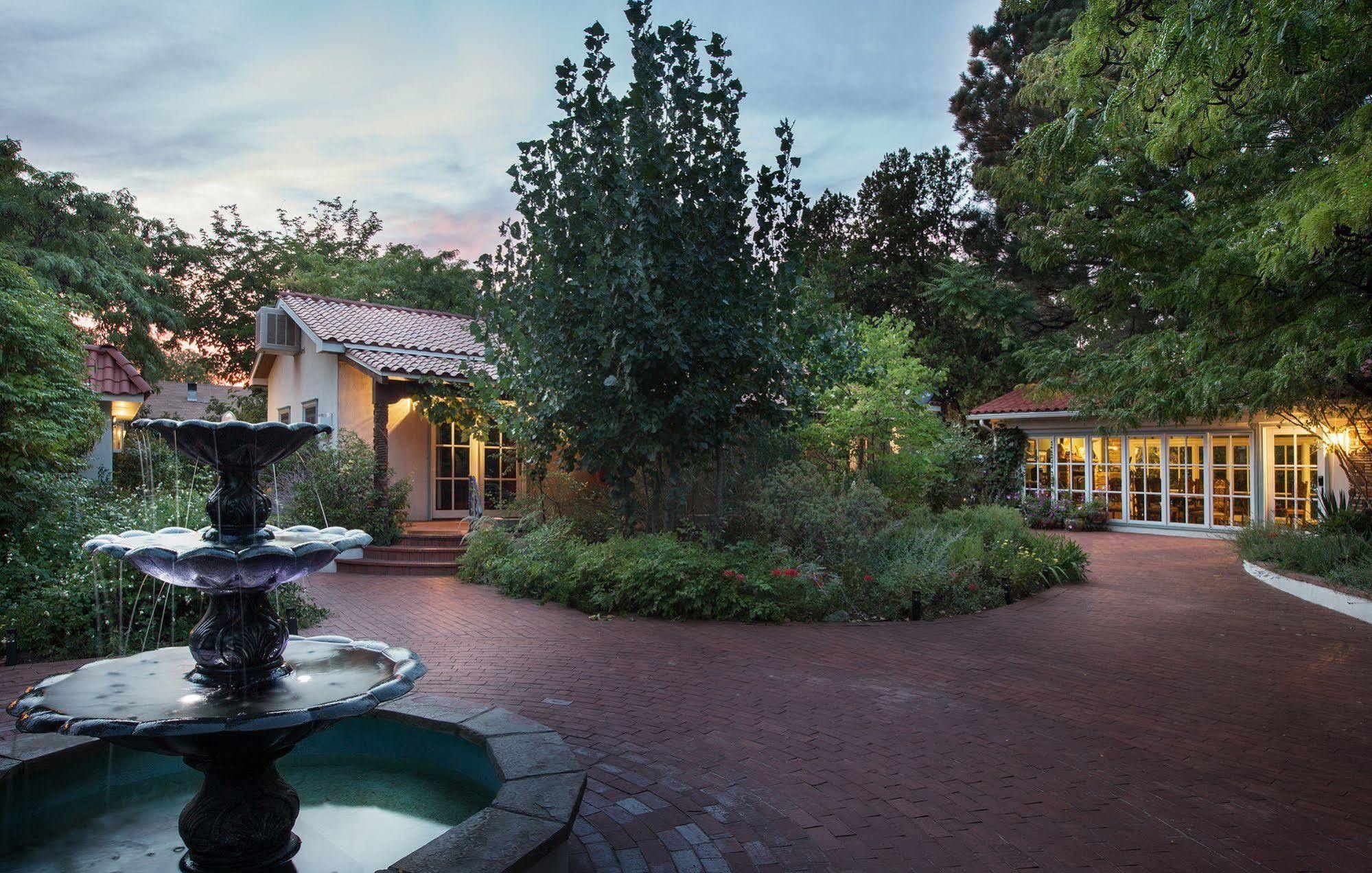 Casa Blanca Inn And Suites Farmington Ngoại thất bức ảnh