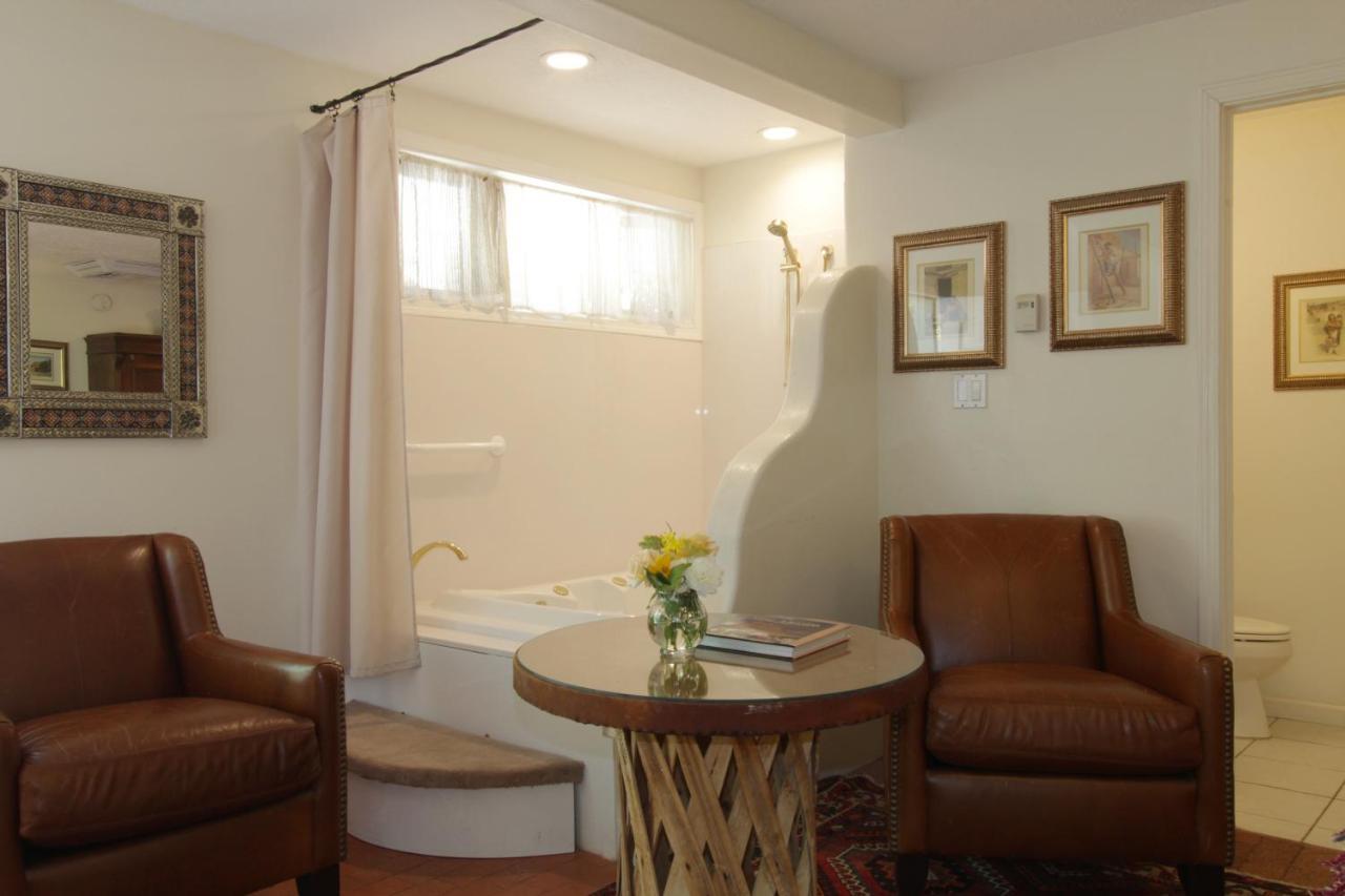 Casa Blanca Inn And Suites Farmington Ngoại thất bức ảnh